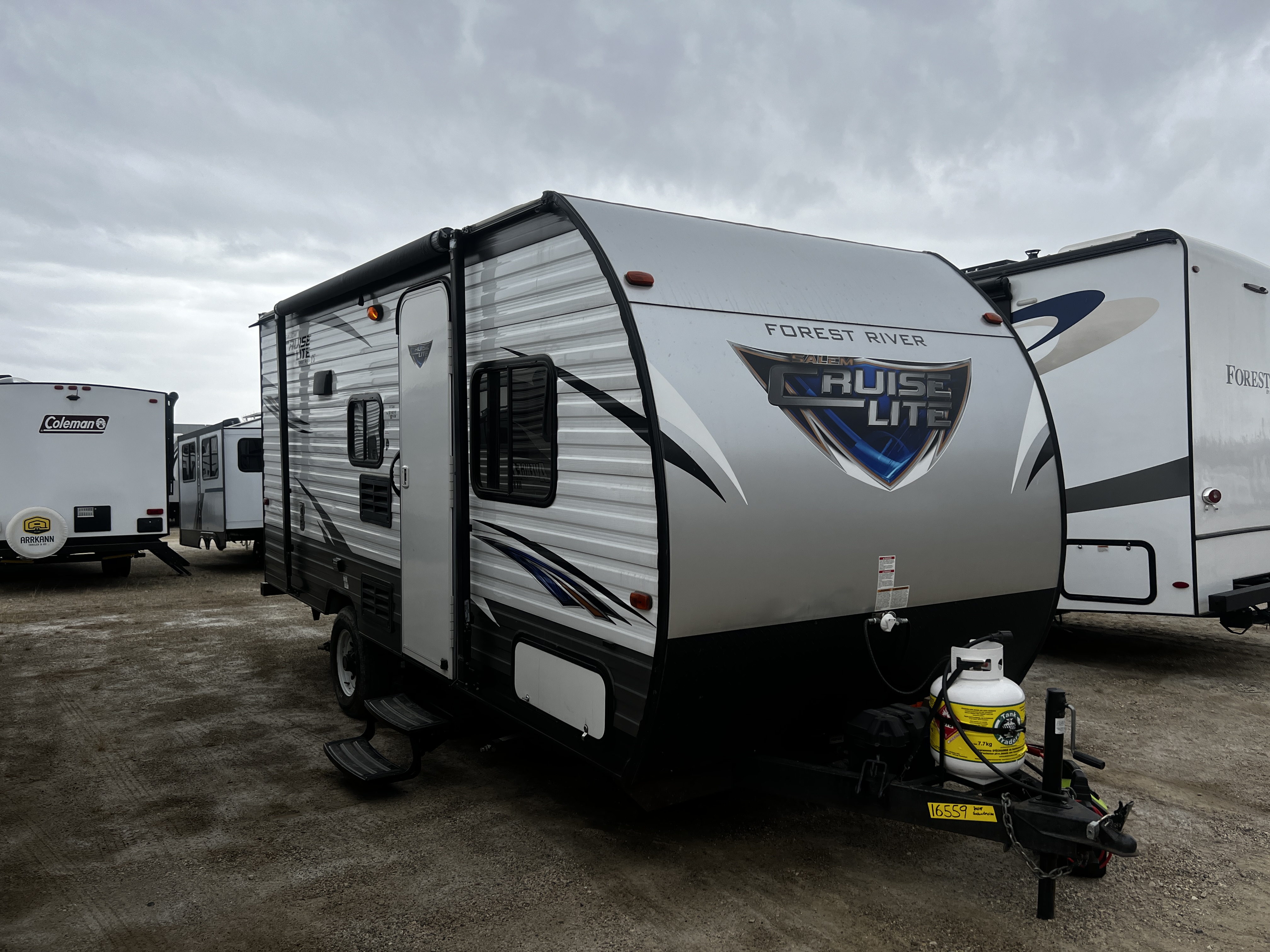 USED 2017 Forest River SALEM CRUISE LITE 175 BH